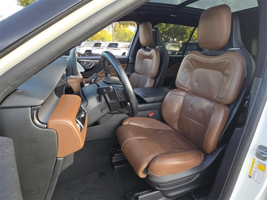 used 2022 Lincoln Aviator car, priced at $42,698