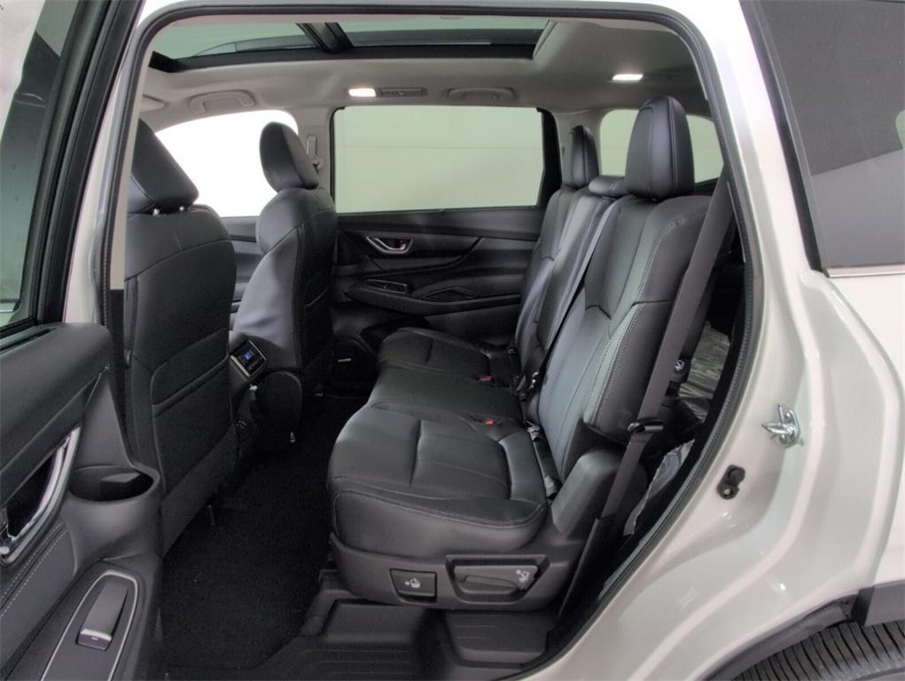 new 2025 Subaru Ascent car, priced at $51,090