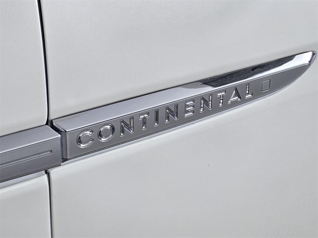 used 2017 Lincoln Continental car, priced at $21,998