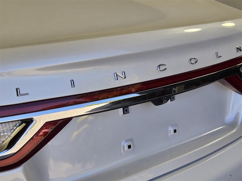 used 2017 Lincoln Continental car, priced at $21,998