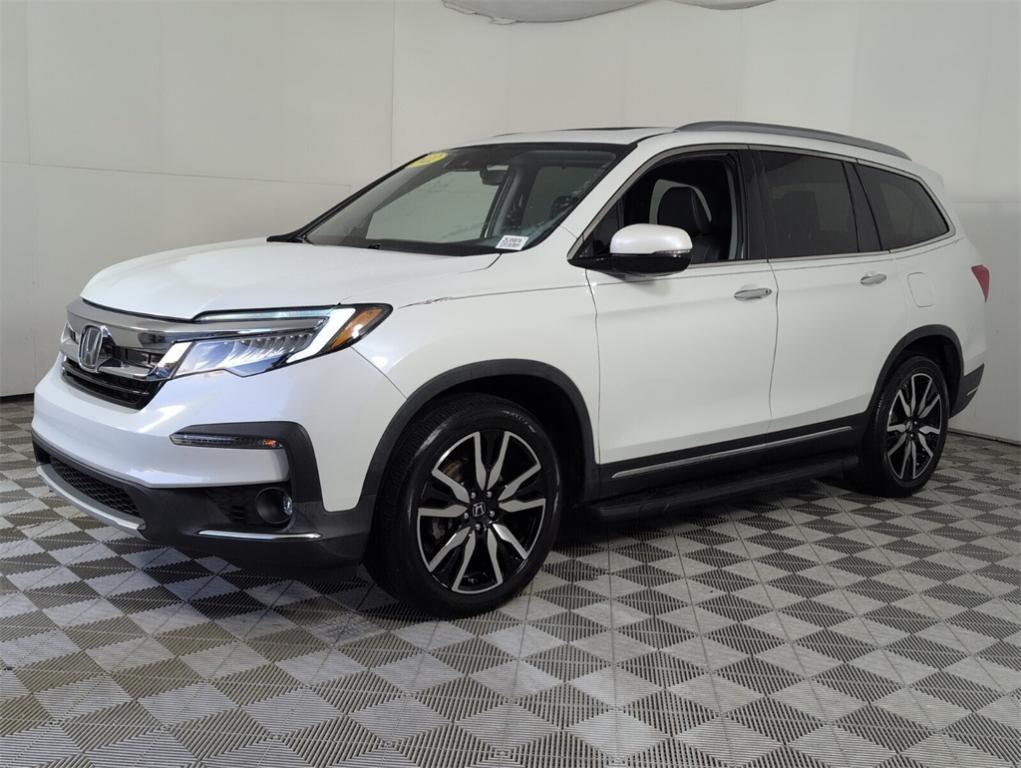 used 2022 Honda Pilot car, priced at $27,538