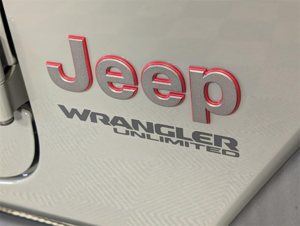 used 2021 Jeep Wrangler Unlimited car, priced at $38,488