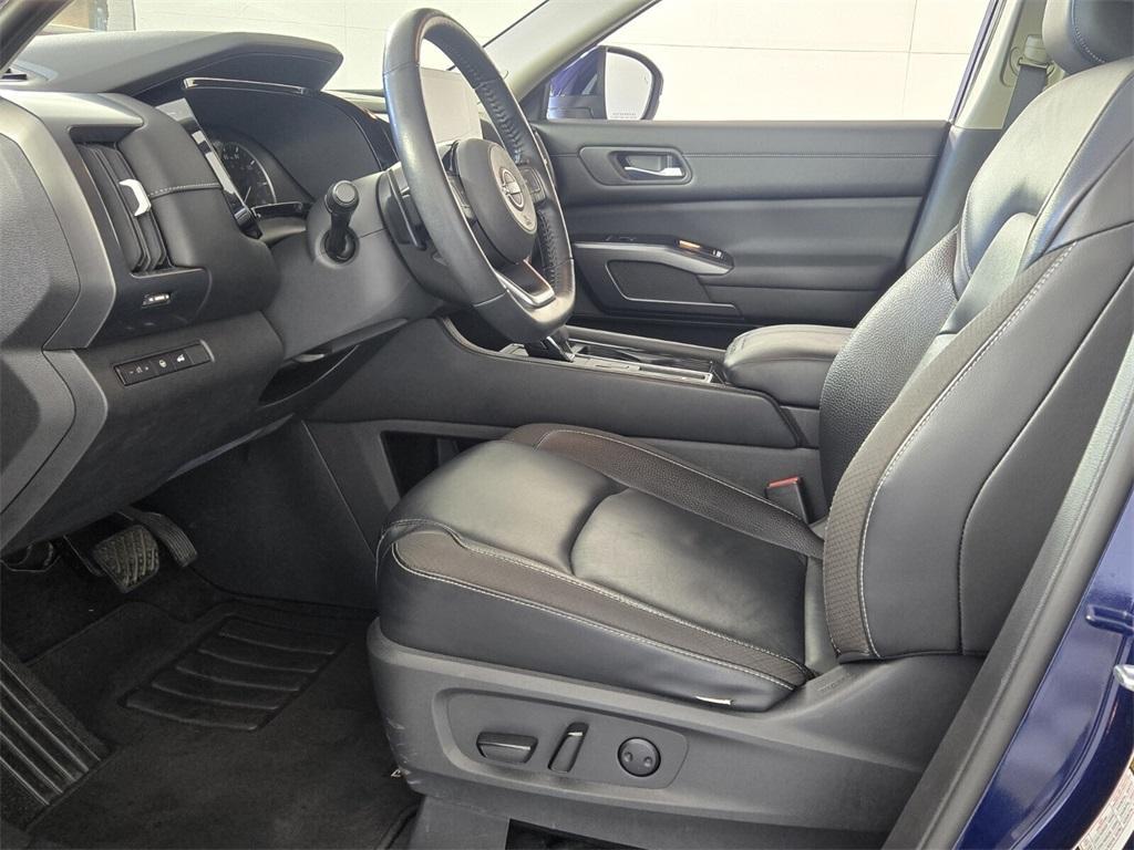 used 2022 Nissan Pathfinder car, priced at $20,998