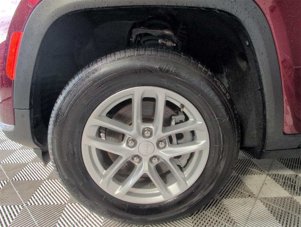 used 2023 Jeep Grand Cherokee L car, priced at $24,988