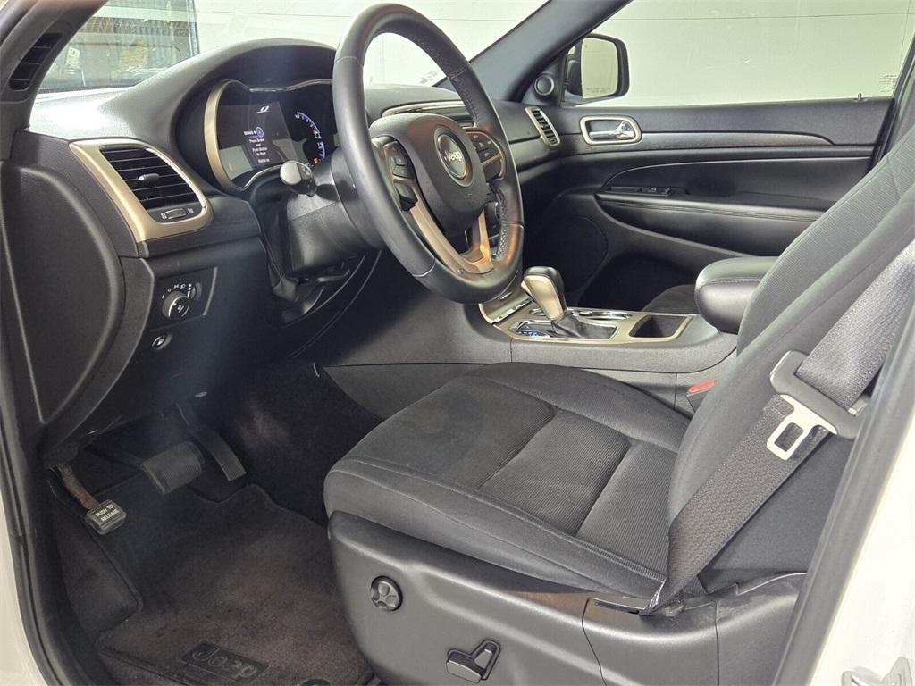 used 2017 Jeep Grand Cherokee car, priced at $12,458