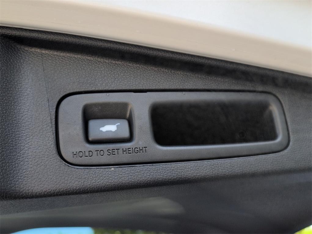 used 2019 Honda CR-V car, priced at $18,500