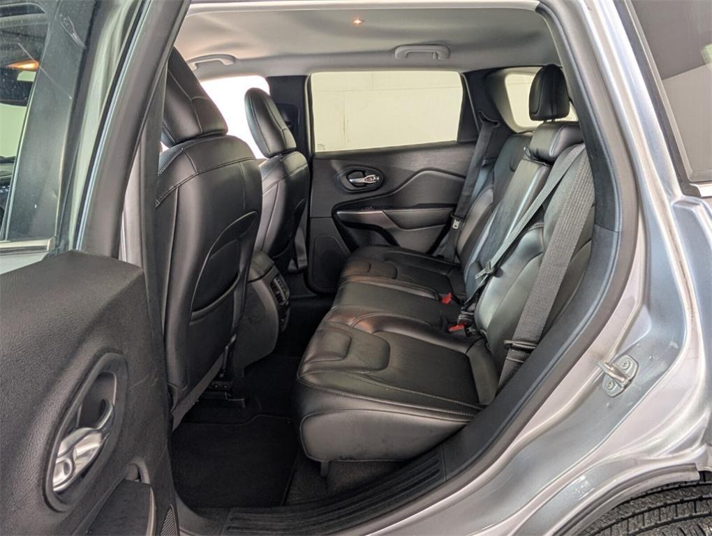 used 2021 Jeep Cherokee car, priced at $18,988