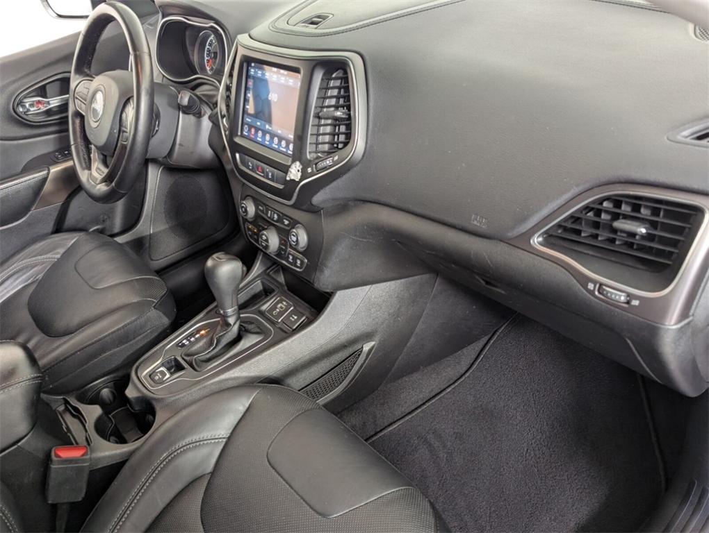 used 2021 Jeep Cherokee car, priced at $18,988