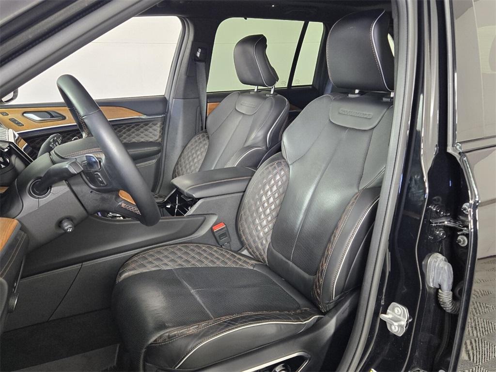 used 2023 Jeep Grand Cherokee car, priced at $41,500