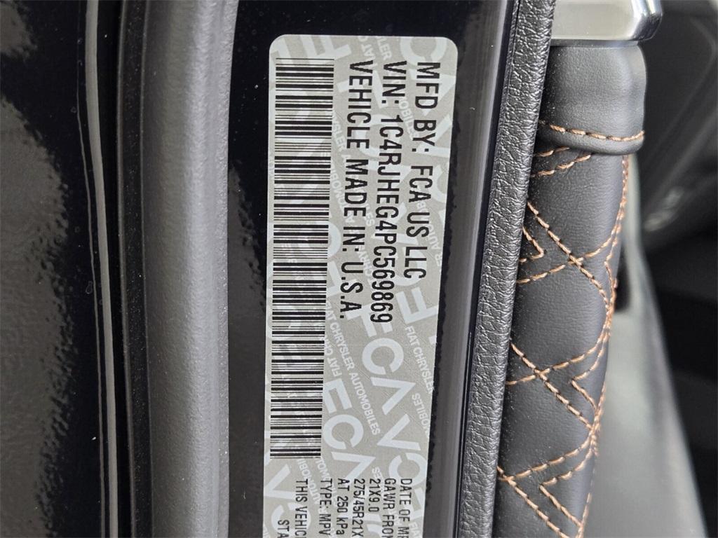 used 2023 Jeep Grand Cherokee car, priced at $41,500