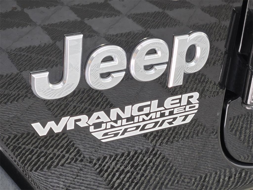 used 2019 Jeep Wrangler Unlimited car, priced at $21,488