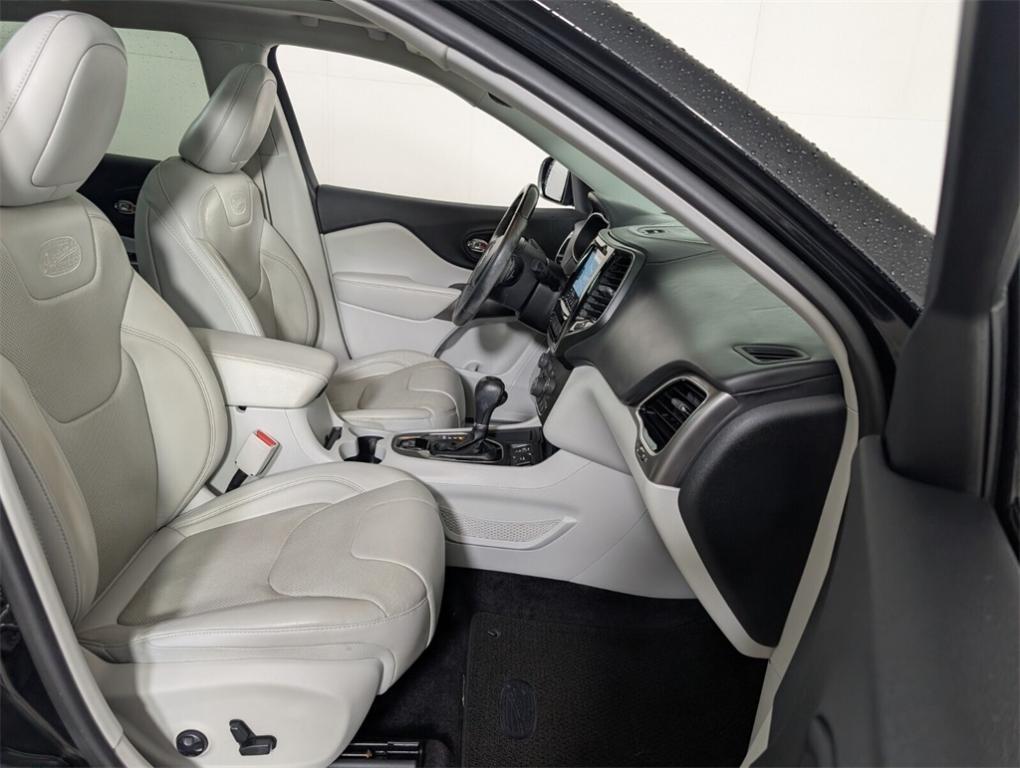 used 2019 Jeep Cherokee car, priced at $21,000