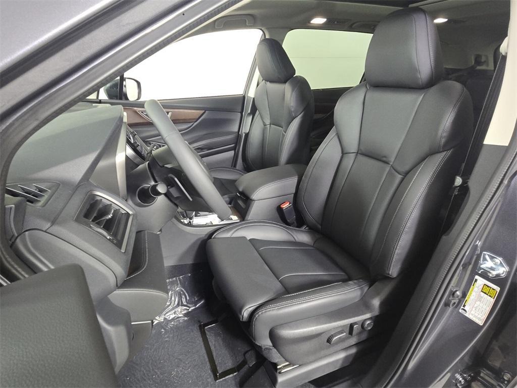 new 2025 Subaru Ascent car, priced at $51,626
