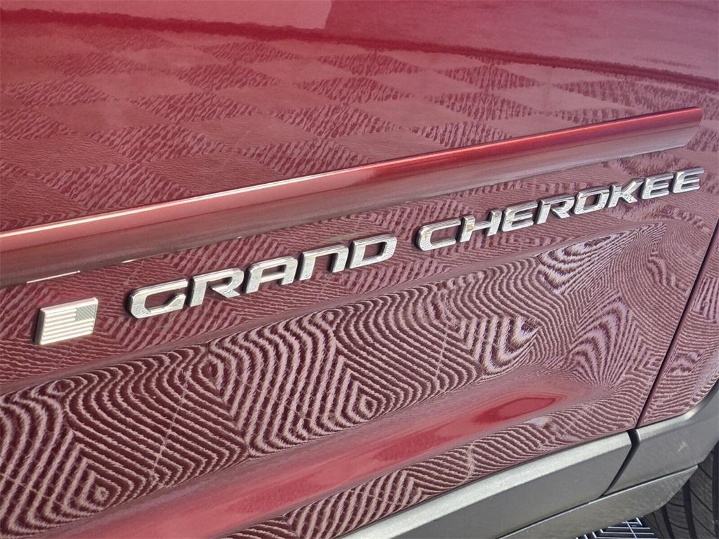 used 2023 Jeep Grand Cherokee car, priced at $19,398