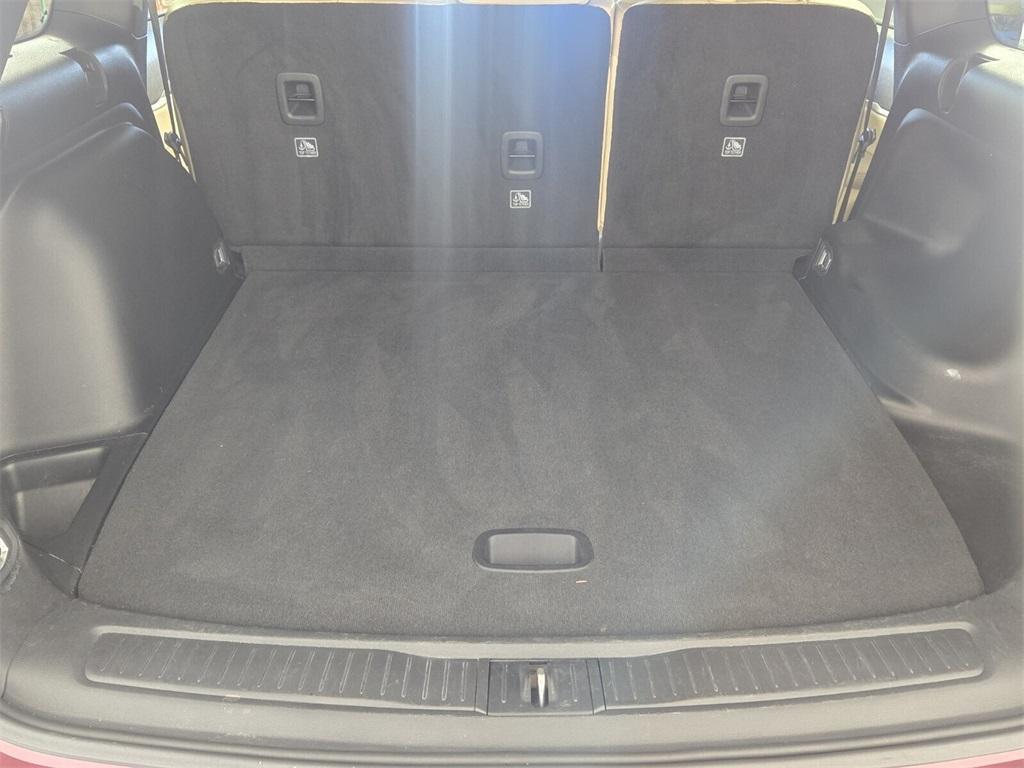 used 2023 Jeep Grand Cherokee car, priced at $19,398