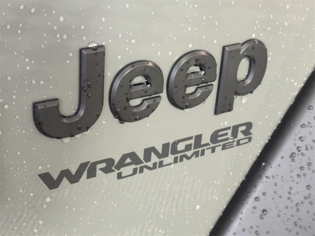 used 2021 Jeep Wrangler Unlimited car, priced at $26,988