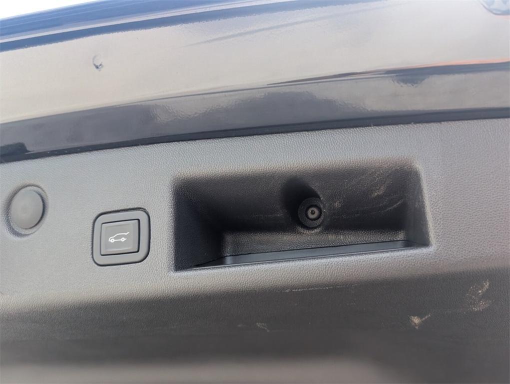 used 2024 Chevrolet Equinox car, priced at $19,488