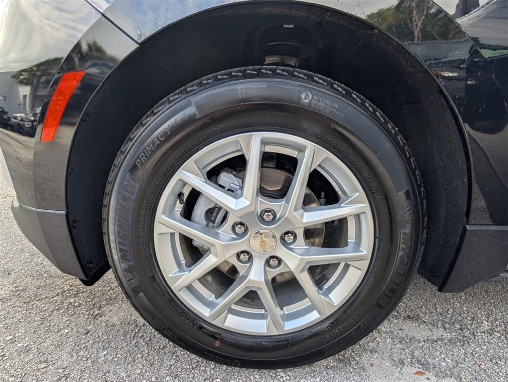 used 2024 Chevrolet Equinox car, priced at $19,488