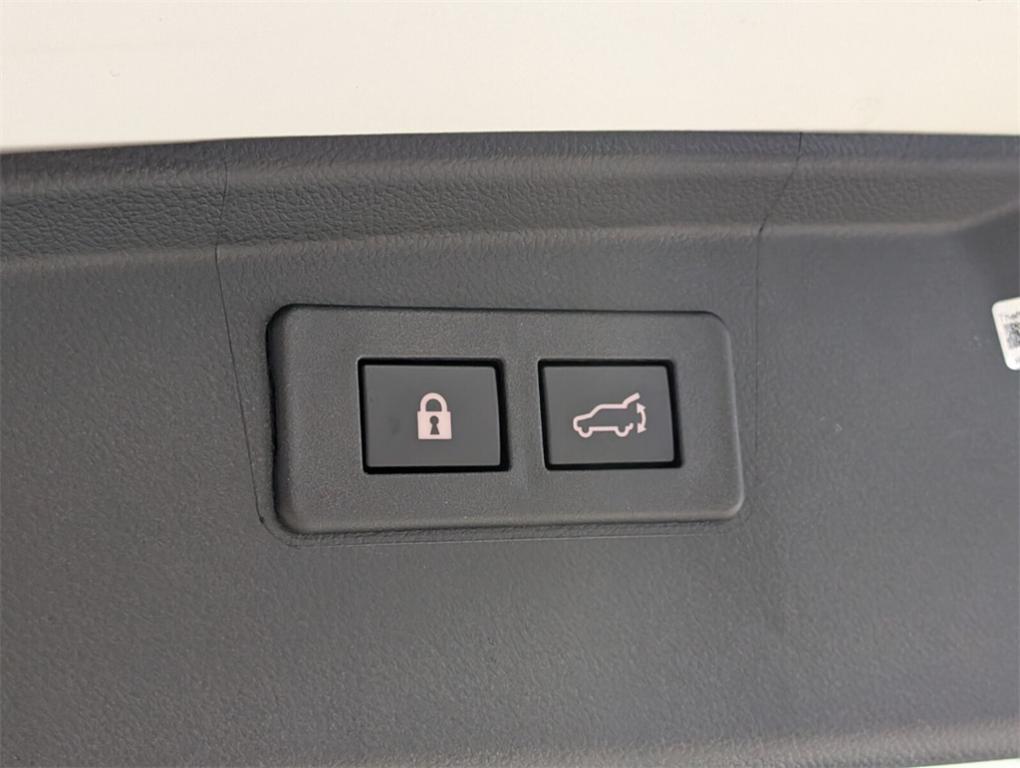 used 2025 Subaru Outback car, priced at $33,500