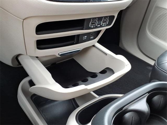 used 2022 Chrysler Pacifica car, priced at $19,984