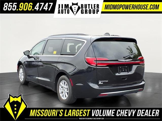used 2022 Chrysler Pacifica car, priced at $18,471