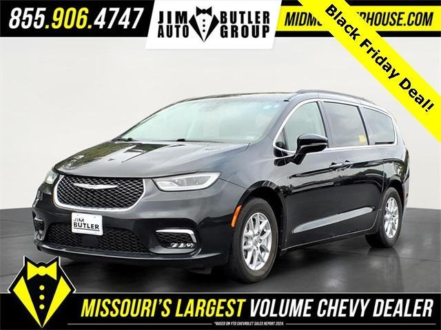 used 2022 Chrysler Pacifica car, priced at $18,471