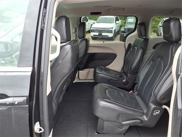 used 2022 Chrysler Pacifica car, priced at $19,984