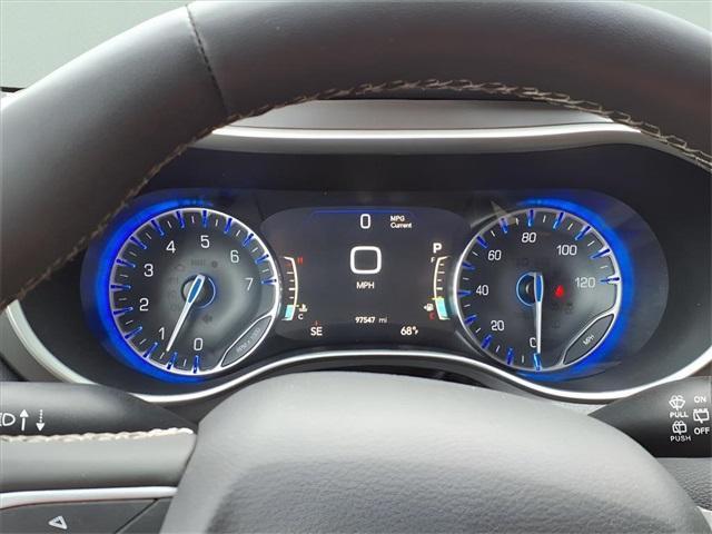 used 2022 Chrysler Pacifica car, priced at $18,471