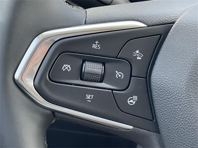 new 2025 Chevrolet Trax car, priced at $25,940