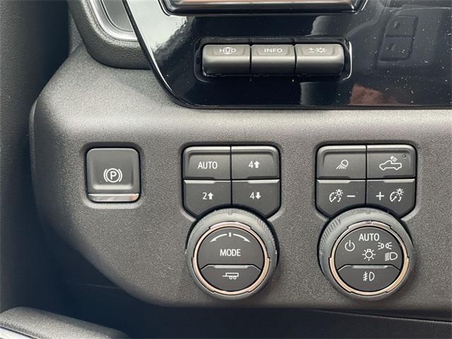 new 2025 Chevrolet Silverado 1500 car, priced at $67,228