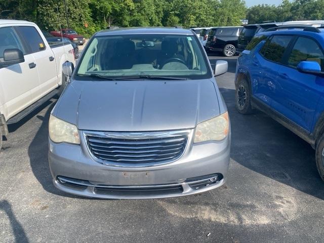 used 2014 Chrysler Town & Country car, priced at $10,785