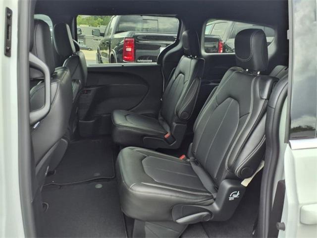 new 2025 Chrysler Voyager car, priced at $36,065