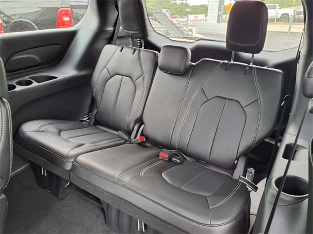 new 2025 Chrysler Voyager car, priced at $36,065