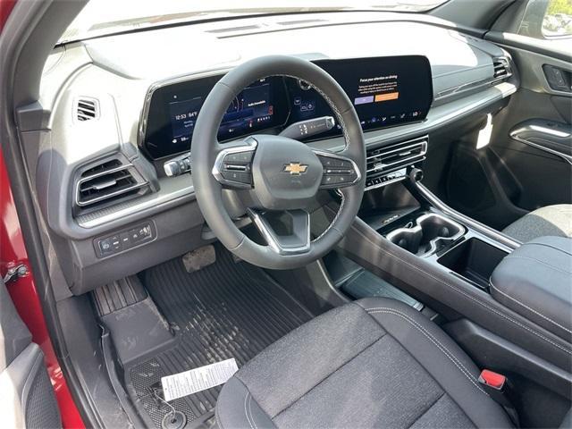new 2025 Chevrolet Traverse car, priced at $44,940
