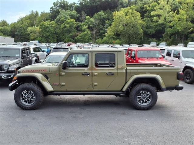 new 2025 Jeep Gladiator car, priced at $47,587