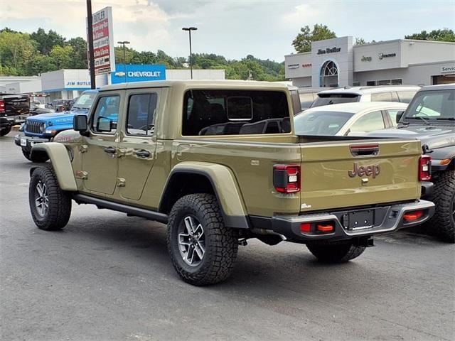 new 2025 Jeep Gladiator car, priced at $47,587