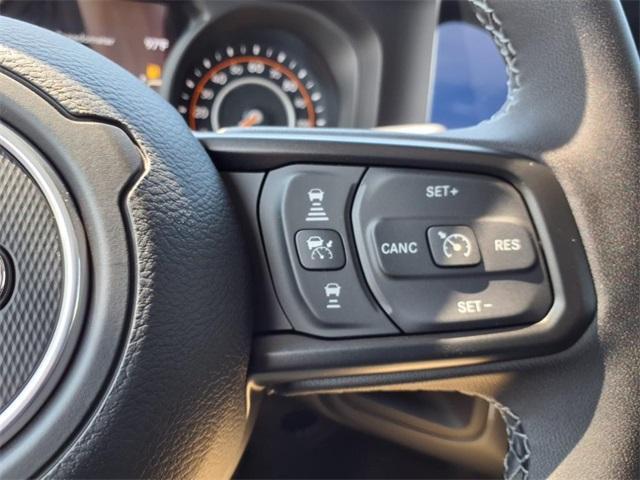new 2025 Jeep Gladiator car, priced at $41,586