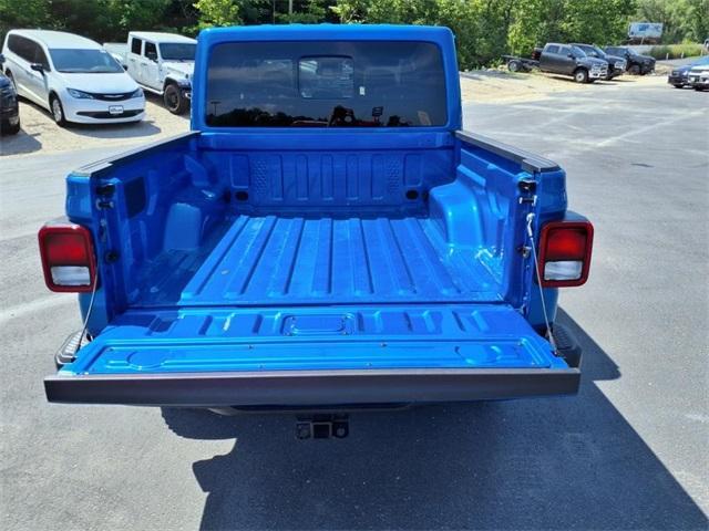new 2025 Jeep Gladiator car, priced at $41,586
