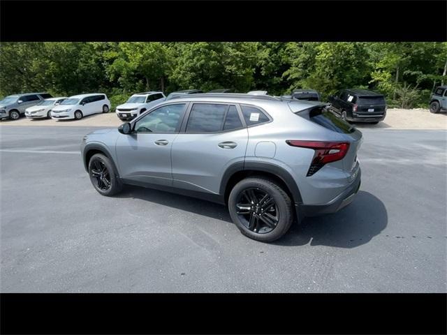 new 2025 Chevrolet Trax car, priced at $26,520