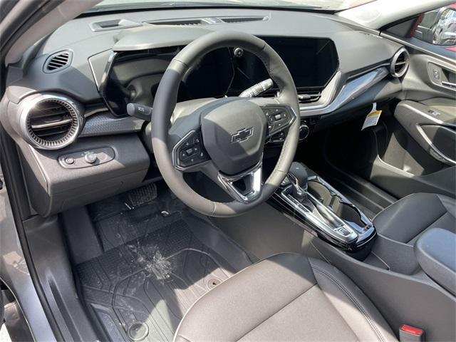 new 2025 Chevrolet Trax car, priced at $26,520