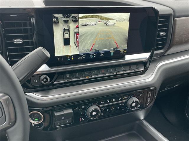 new 2025 Chevrolet Silverado 3500 car, priced at $82,599