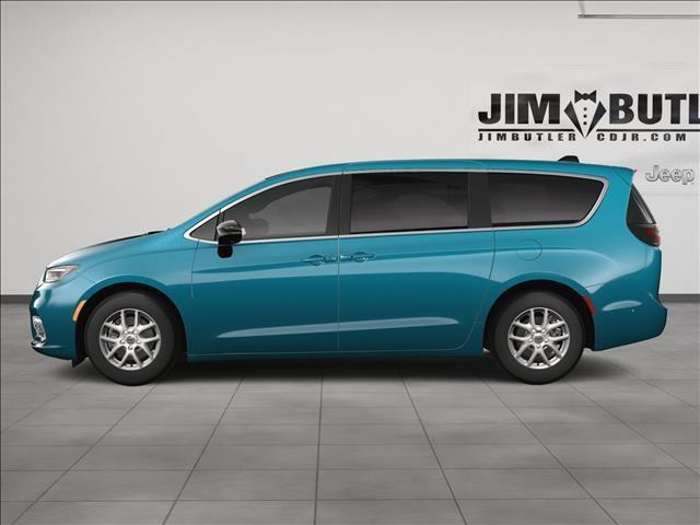 new 2025 Chrysler Pacifica car, priced at $38,768