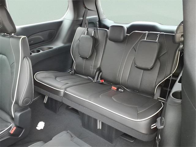 new 2026 Chrysler Pacifica car, priced at $46,693