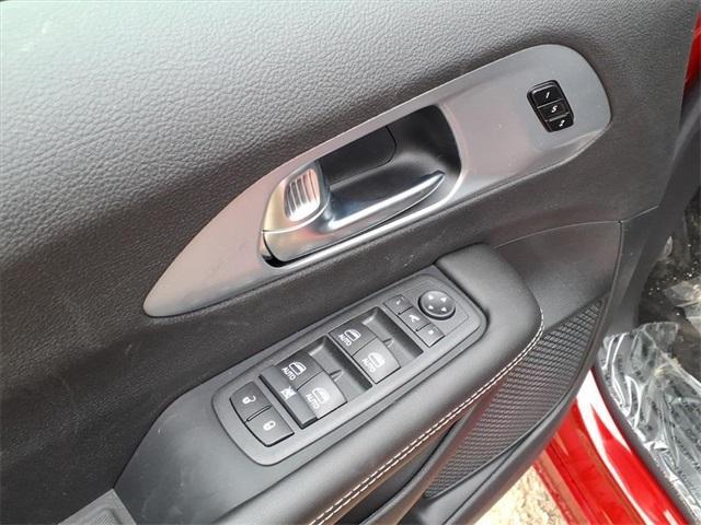 new 2026 Chrysler Pacifica car, priced at $46,693