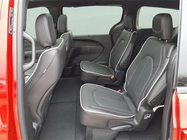 new 2026 Chrysler Pacifica car, priced at $46,693