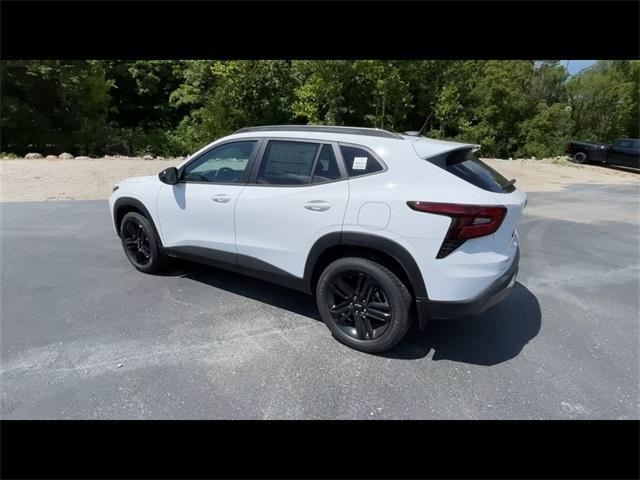 new 2025 Chevrolet Trax car, priced at $26,520