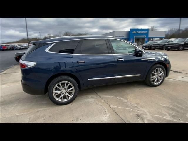 used 2022 Buick Enclave car, priced at $33,372