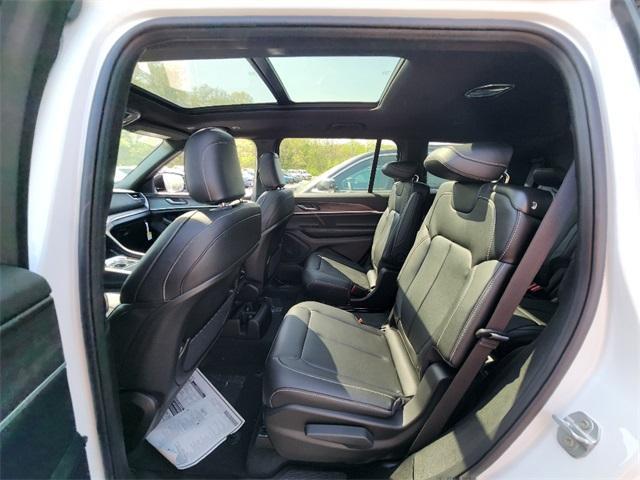 new 2025 Jeep Grand Cherokee L car, priced at $48,538