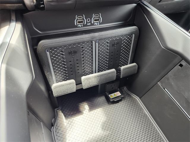 new 2025 Ram 2500 car, priced at $75,079