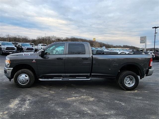 new 2024 Ram 3500 car, priced at $61,271